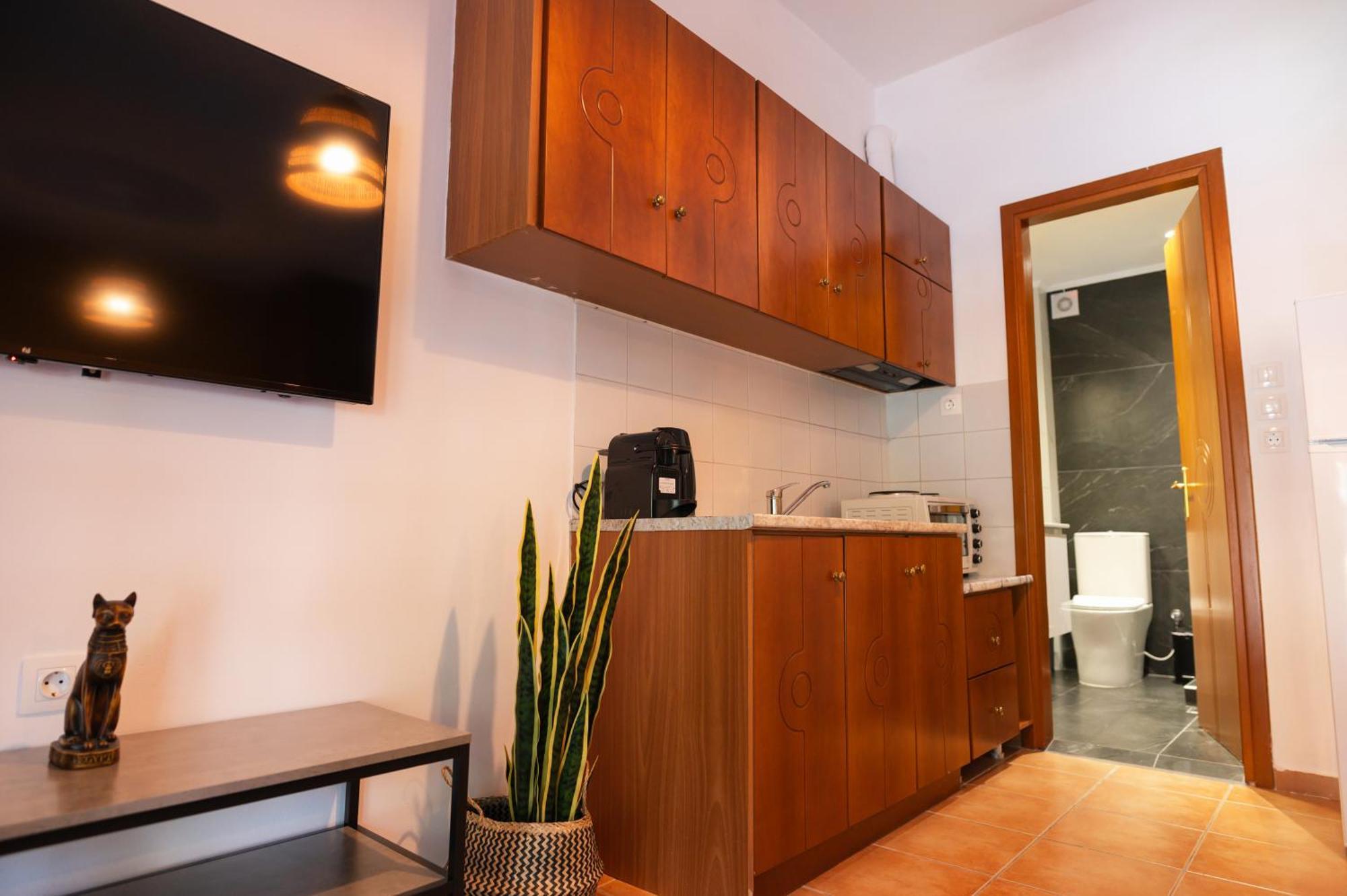 Dessert Oasis Suite By Heaven'S Hall Luxury Suites Александруполис Екстериор снимка